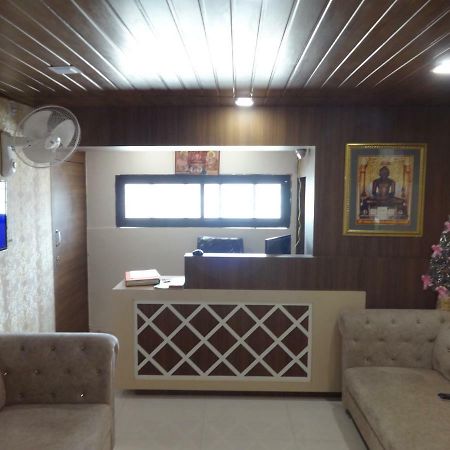 Hotel Prestige Аджмер Екстериор снимка